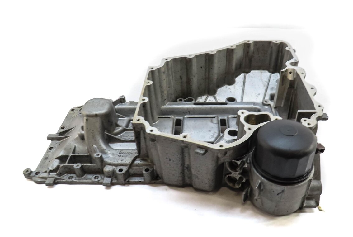 Thumbnail 2: 2012-2019 BMW M5 M6 (F06 F10 F12 F13) 4.4L S63 V8 ENGINE - UPPER OIL PAN CRADLE