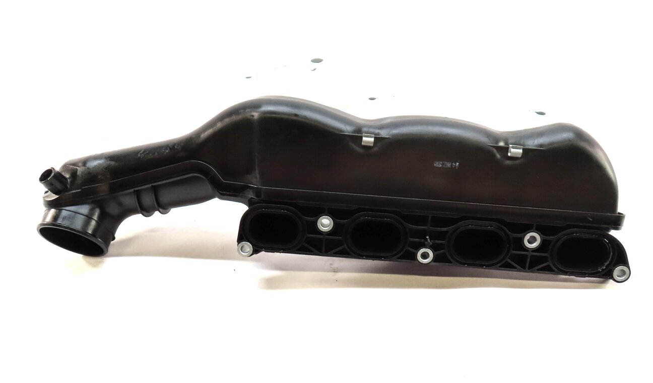 Thumbnail 2: 2012-2019 BMW M5 M6 ///M (F06 F12 F13) 4.4L S63 ENGINE - LEFT INTAKE MANIFOLD