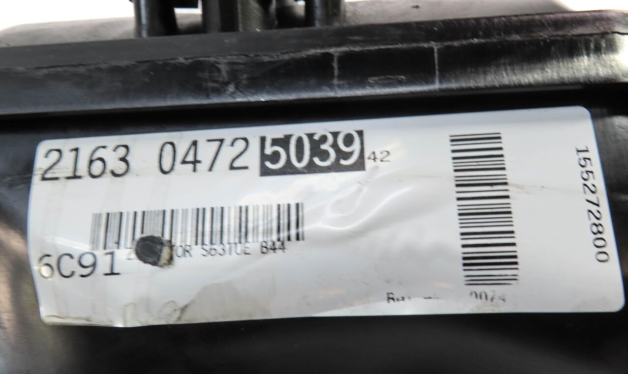Thumbnail 4: 2012-2019 BMW M5 M6 ///M (F06 F12 F13) 4.4L S63 ENGINE - RIGHT INTAKE MANIFOLD