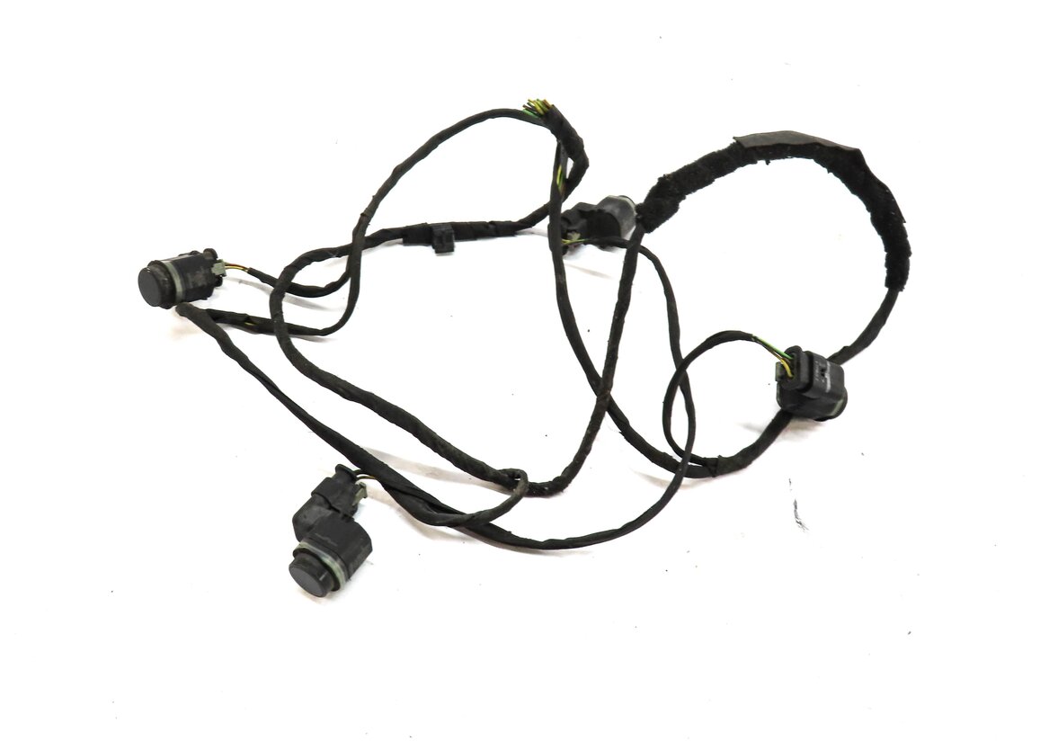 Thumbnail 3: 2013 BMW M5 (F10) REAR PARK DISTANCE PDC SENSOR SET4 w/ WIRE HARNESS (BLACK)