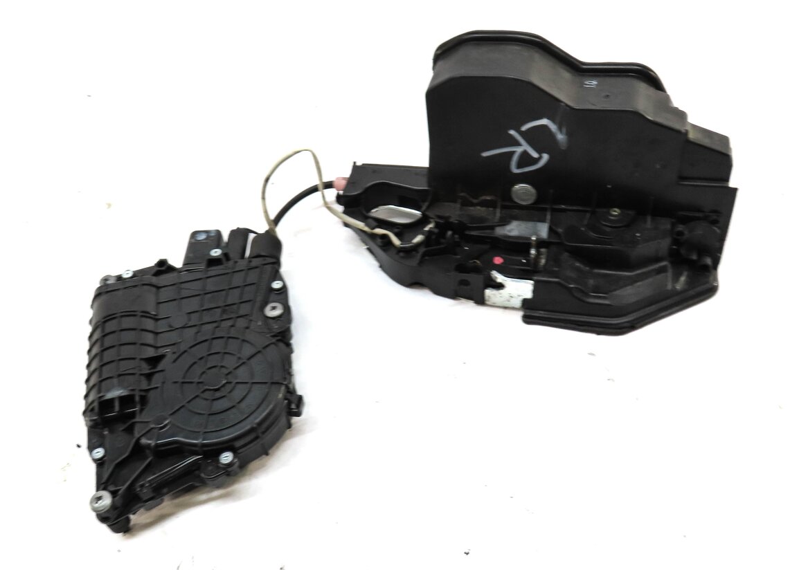 2011-2016 BMW 528i 535i 550i M5 (F10) LEFT REAR SOFT CLOSE DOOR LOCK LATCH SET