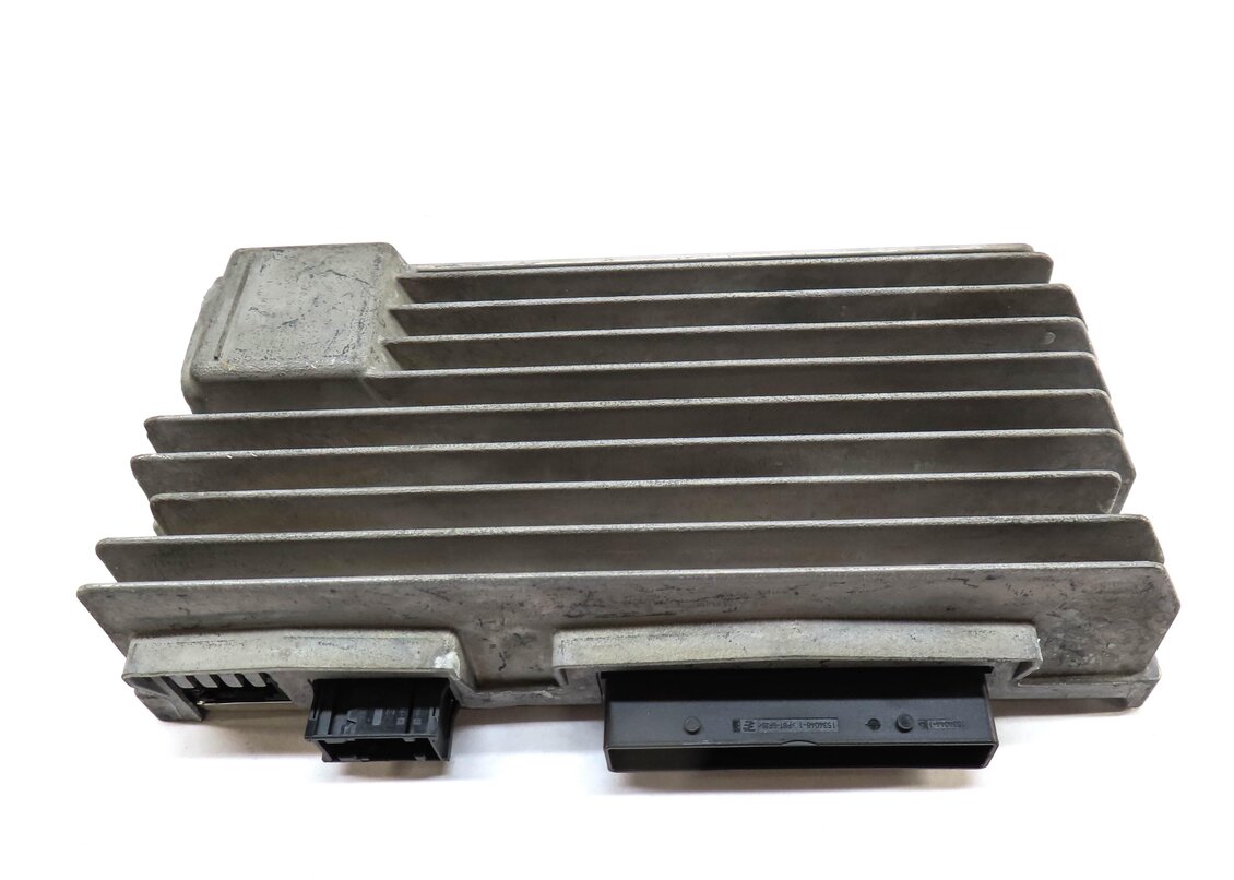 Thumbnail 2: 13-17 AUDI A4 S4 A5 S5 RS5 Q5 Q7 (B8 8K 8R 4M) BANG & OLUFSEN AUDIO AMP AMPLIFER