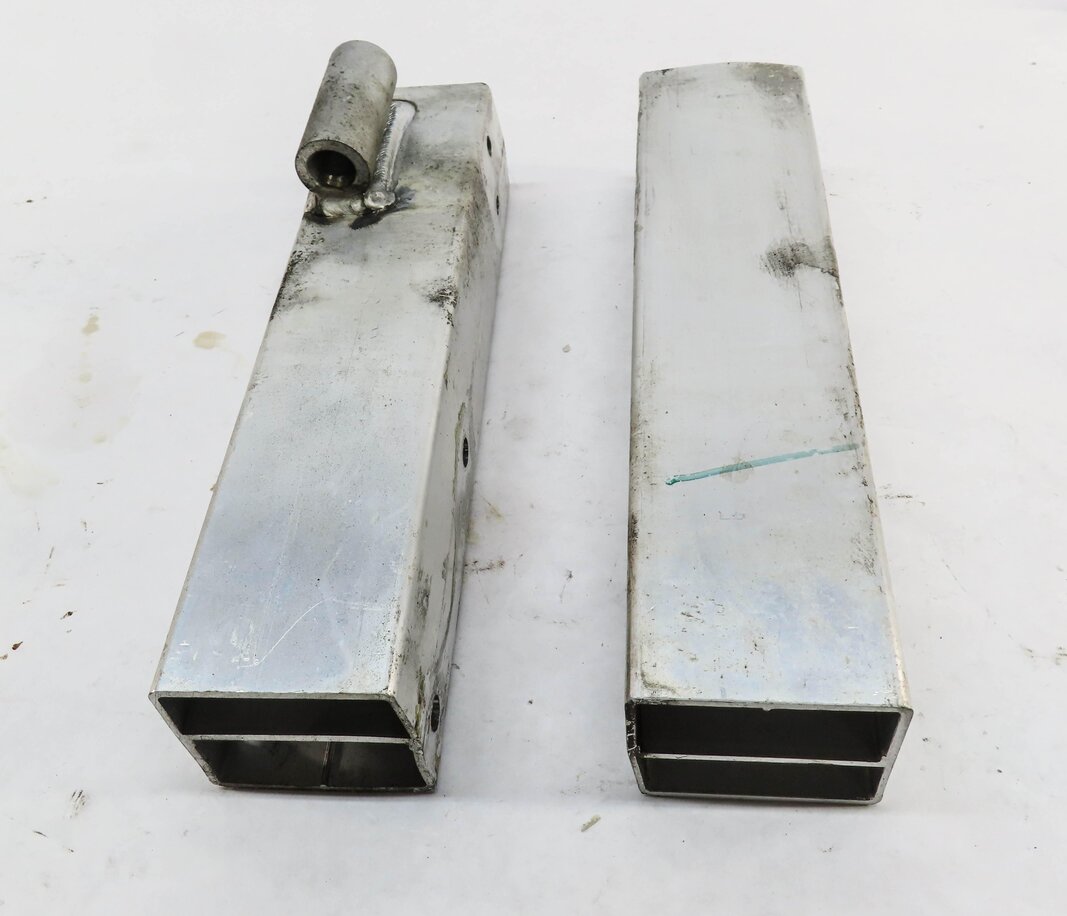 Thumbnail 2: 2015 AUDI SQ5 (B8) REAR BUMPER LEFT & RIGHT IMPACT BAR MOUNT BRACKET SET 2