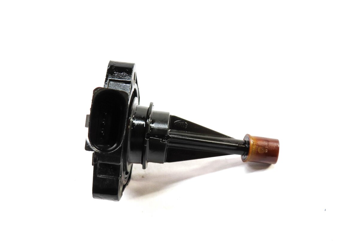 Thumbnail 2: 2015 AUDI SQ5 (B8) 3.0L SUPER ENGINE CTUD OIL LEVEL SENSOR 03C907660R