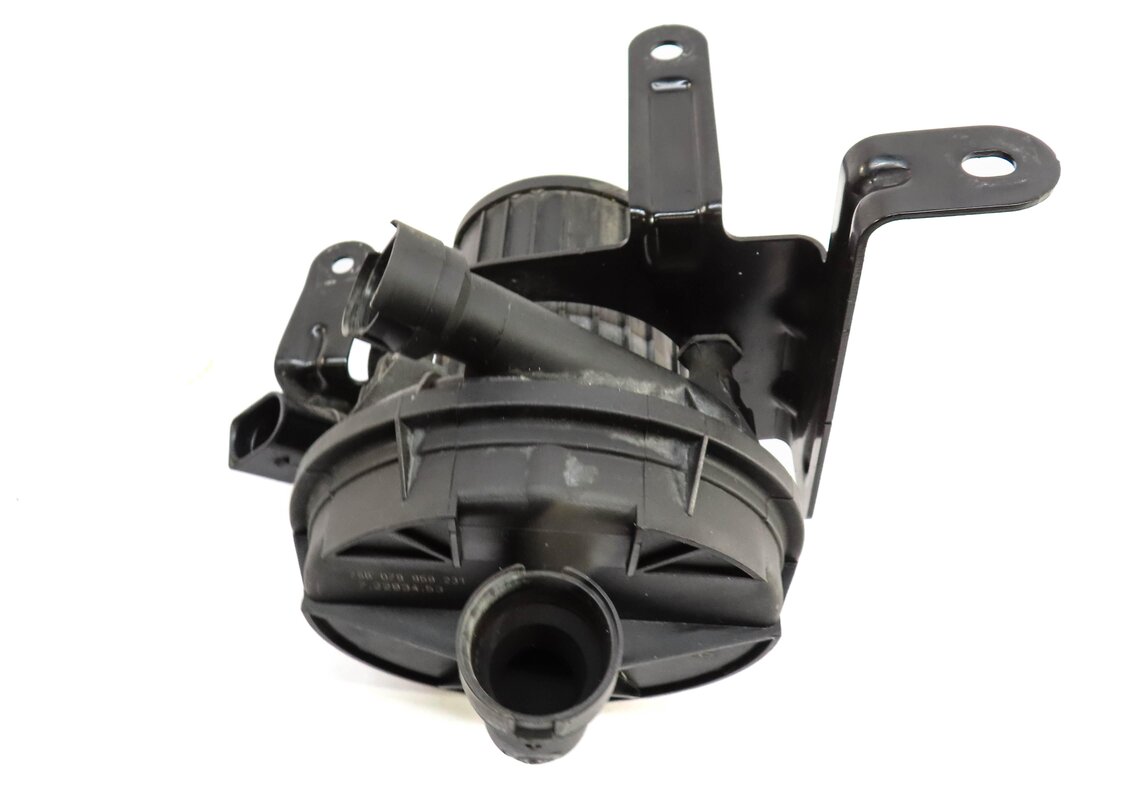 Thumbnail 3: 2014-2019 AUDI A6 A7 Q5 Q7 SQ5 (C7 4G8 4M B8 8R) 3.0L ENGINE AIR INJECTION PUMP