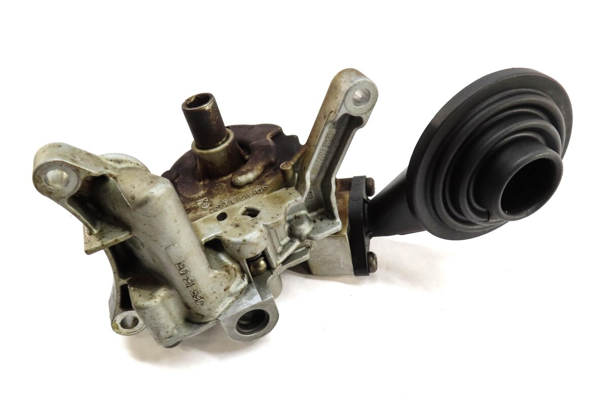 Thumbnail 5: 2015 AUDI SQ5 (B8) 3.0L SUPER CTUD ENGINE OIL PUMP 06E115105