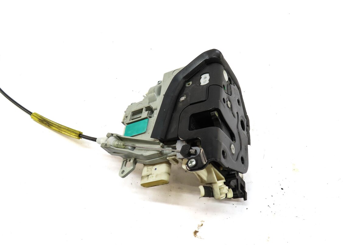 Thumbnail 3: 2010-2019 AUDI / PORSCHE A4 S4 A5 S5 A6 Q3 Q5 Q7 TT 911 - RIGHT FRONT DOOR LATCH