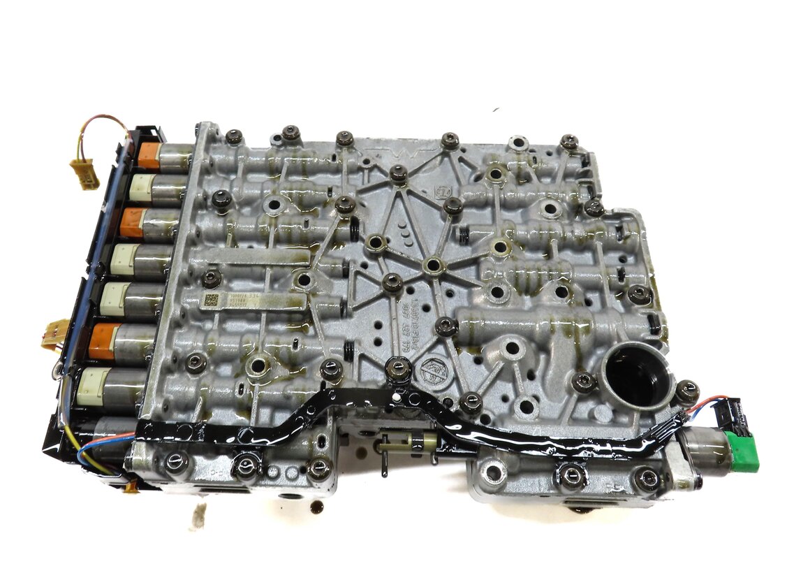 Thumbnail 4: 2013 BMW 535iGT 535i (F07 F10) 8HP-45Z - A/T AUTOMATIC TRANSMISSION VALVE BODY