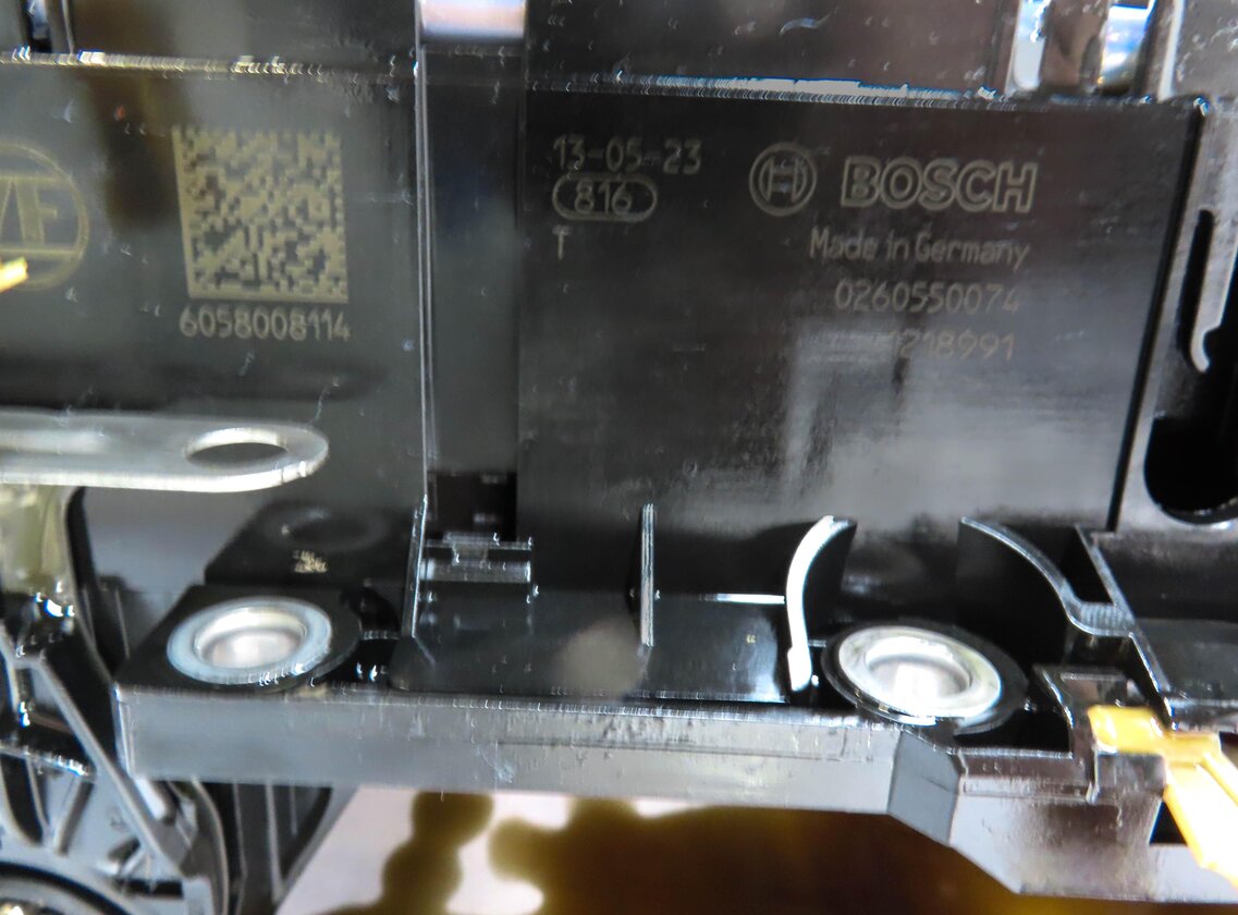 Thumbnail 6: 2013 BMW 535iGT 535i (F07 F10) 8HP-45Z - A/T AUTOMATIC TRANSMISSION VALVE BODY