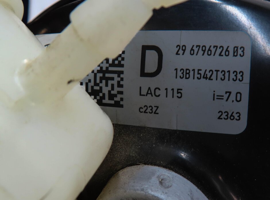 Thumbnail 5: 2013 BMW 535i (F10) ABS POWER BRAKE BOOSTER w/ MASTER CYLINDER & RESERVOIR