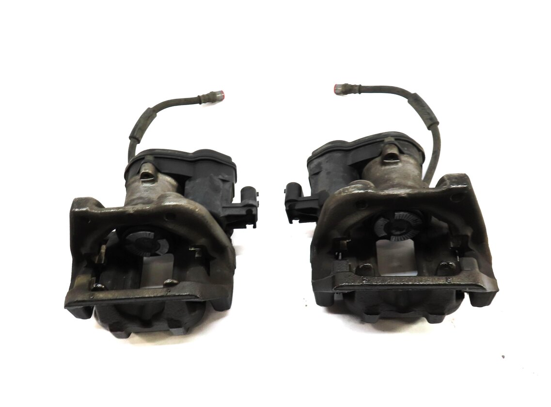 Thumbnail 5: 2011-2019 BMW 535i 550i 640i 650i (F06 F10) LEFT & RIGHT REAR BRAKE CALIPER SET