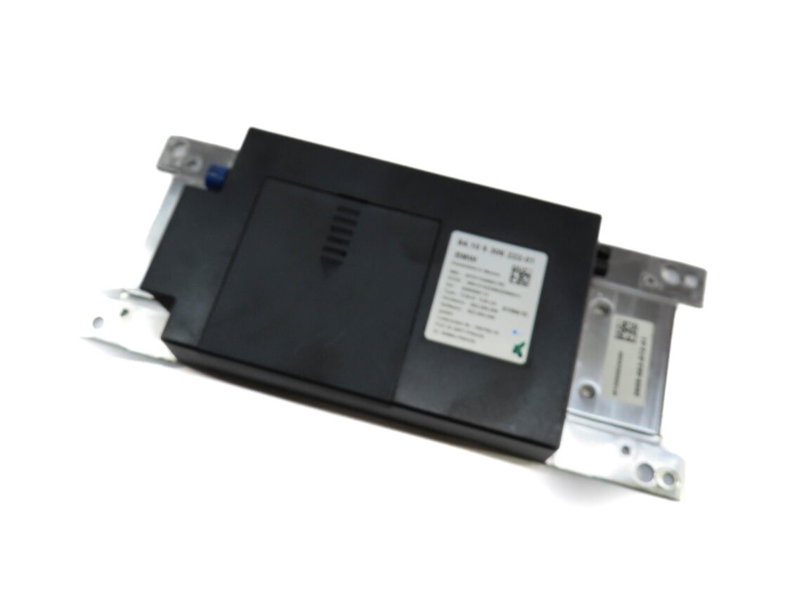 Thumbnail 1: 2013 BMW 535i (F10) BLUETOOTH TELEMATICS COMMUNICATION CONTROL MODULE