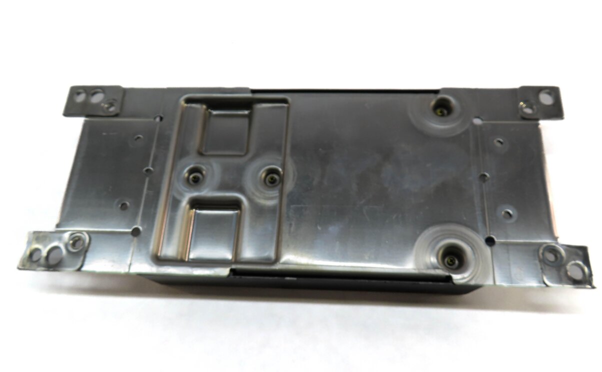 Thumbnail 3: 2013 BMW 535i (F10) BLUETOOTH TELEMATICS COMMUNICATION CONTROL MODULE