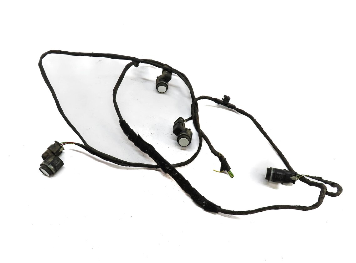 2013 BMW 535i (F10) REAR PDC PARK DISTANCE SENSOR SET w/ HARNESS (ALPINE WHITE)