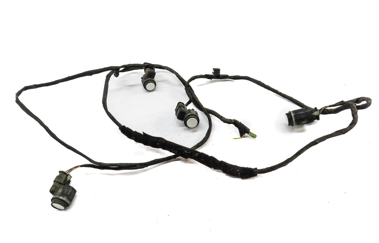 Thumbnail 2: 2013 BMW 535i (F10) REAR PDC PARK DISTANCE SENSOR SET w/ HARNESS (ALPINE WHITE)