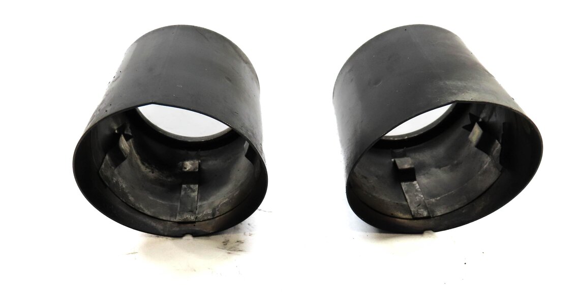 Thumbnail 4: 2013 BMW 535i (F10) LEFT & RIGHT REAR MUFFLER PIPE EXHAUST TIP SET-2