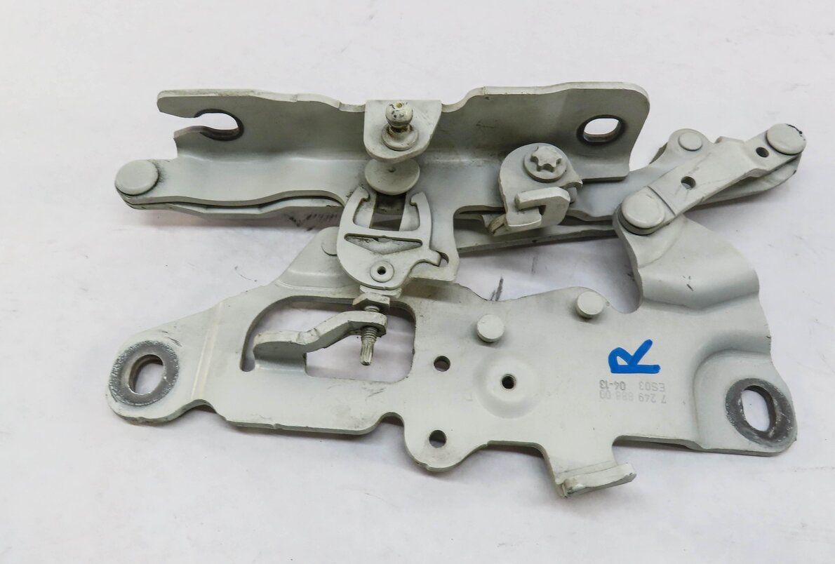 Thumbnail 6: 12-19 BMW 528i 535i 550i 640i 650i M5 M6 (F06 F10) FRONT HOOD HINGE SET (WHITE)