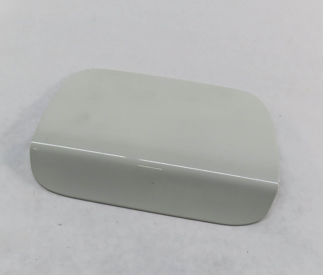 11-16 BMW 528i 535i 550i M5 (F10) GAS FILLER FUEL TANK DOOR (ALPINE WHITE 300)