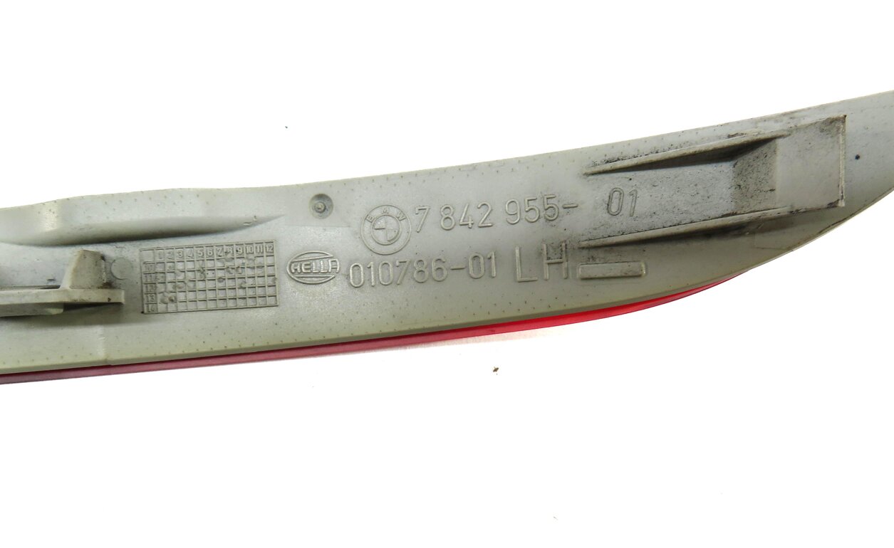 Thumbnail 4: 2013 BMW 535i (F10) REAR LEFT & RIGHT BUMPER MARKER REFLECTOR SET-2