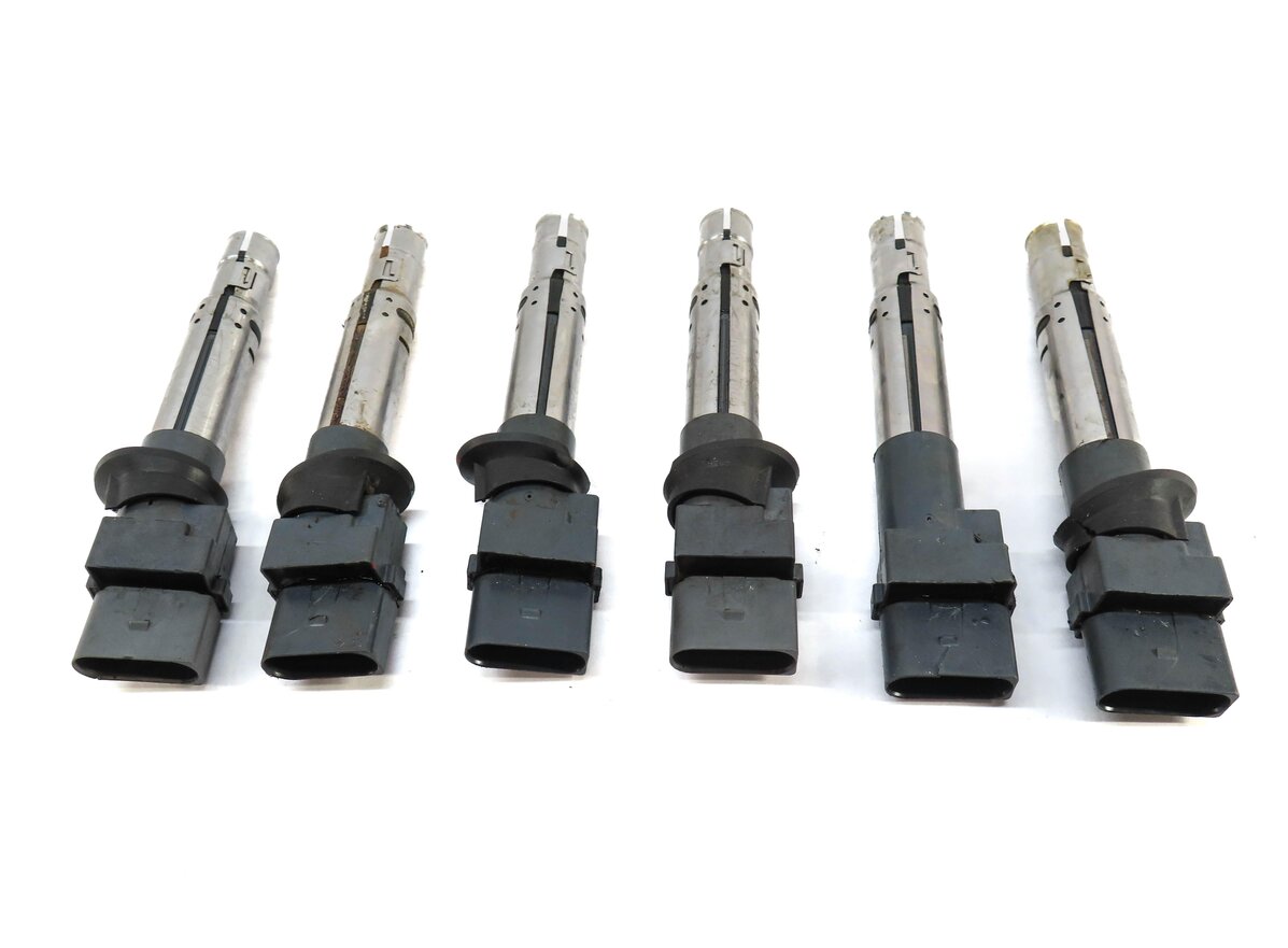 Thumbnail 2: 2004-2006 PORSCHE CAYENNE (955) 3.2L VR6 ENGINE IGNITION COIL SET