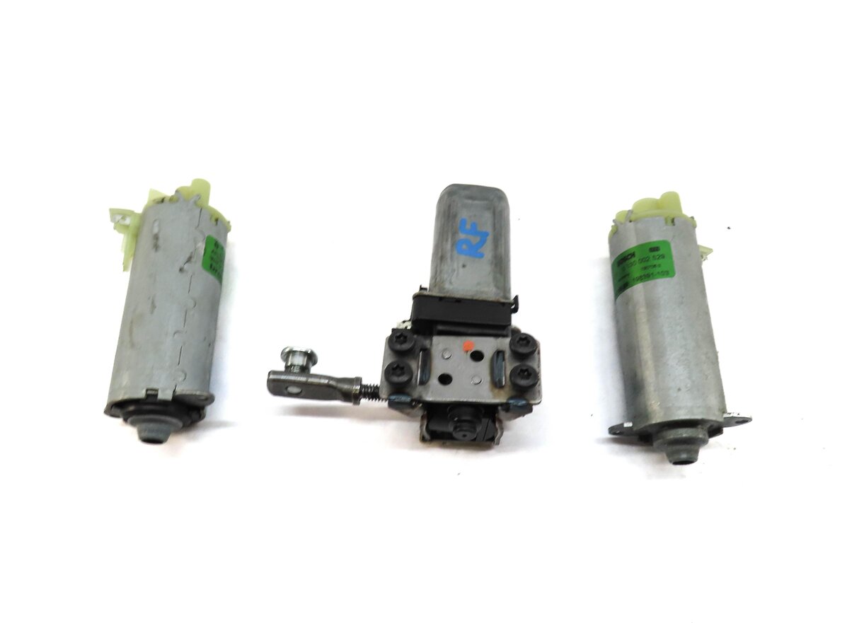 Thumbnail 3: 2006 PORSCHE CAYENNE (955) FRONT RIGHT PASSENGER SEAT ADJUSTMENT MOTOR SET-3