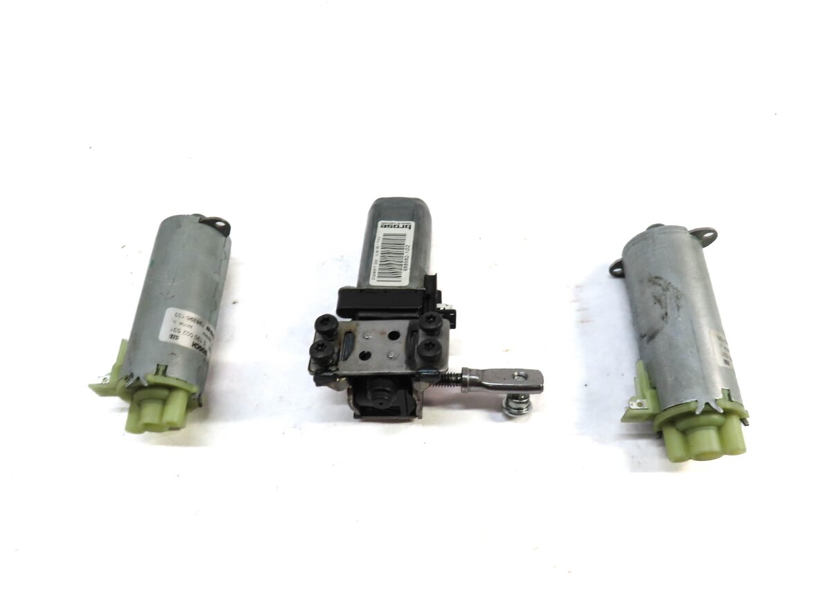 Thumbnail 3: 2006 PORSCHE CAYENNE (955) FRONT LEFT DRIVER SEAT ADJUSTMENT MOTOR SET-3