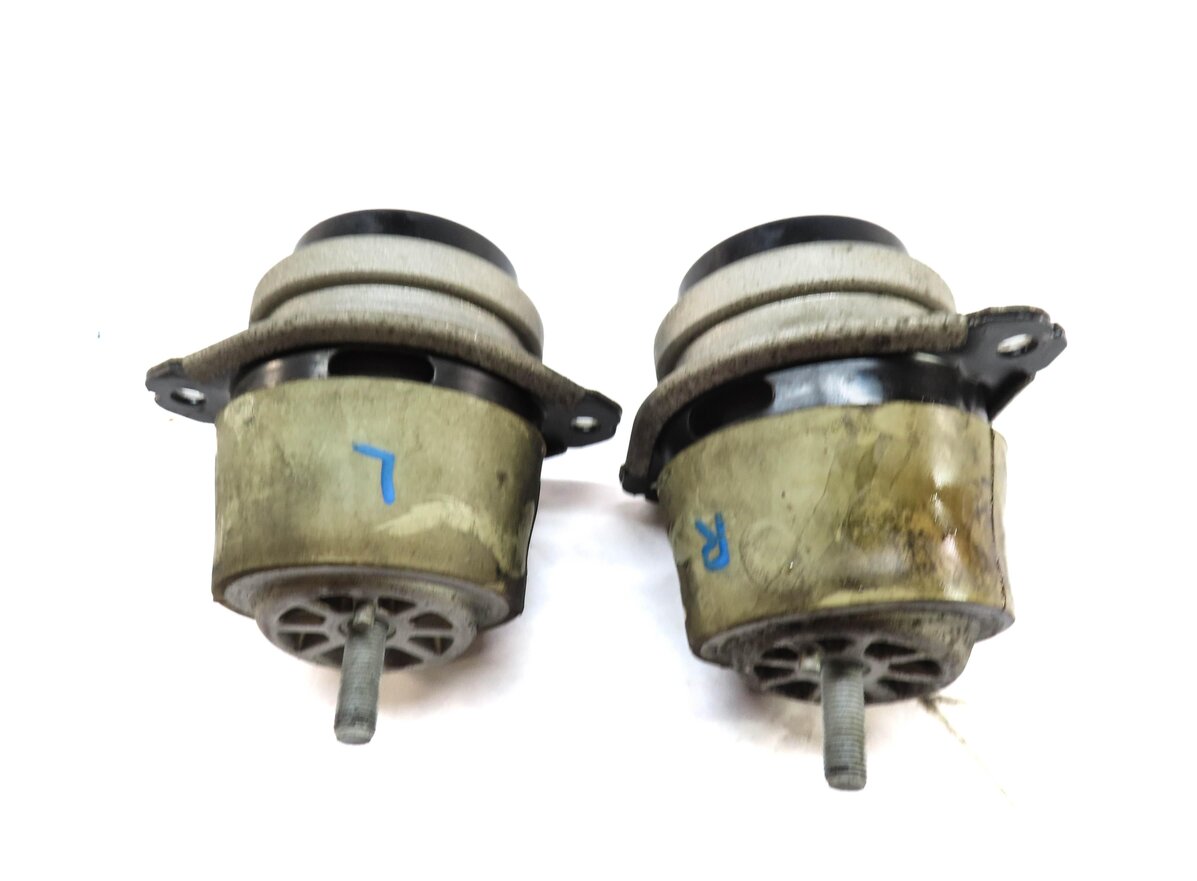 Thumbnail 3: 2006 PORSCHE CAYENNE (955) 3.2L VR6 ENGINE LEFT & RIGHT MOTOR MOUNT SET-2