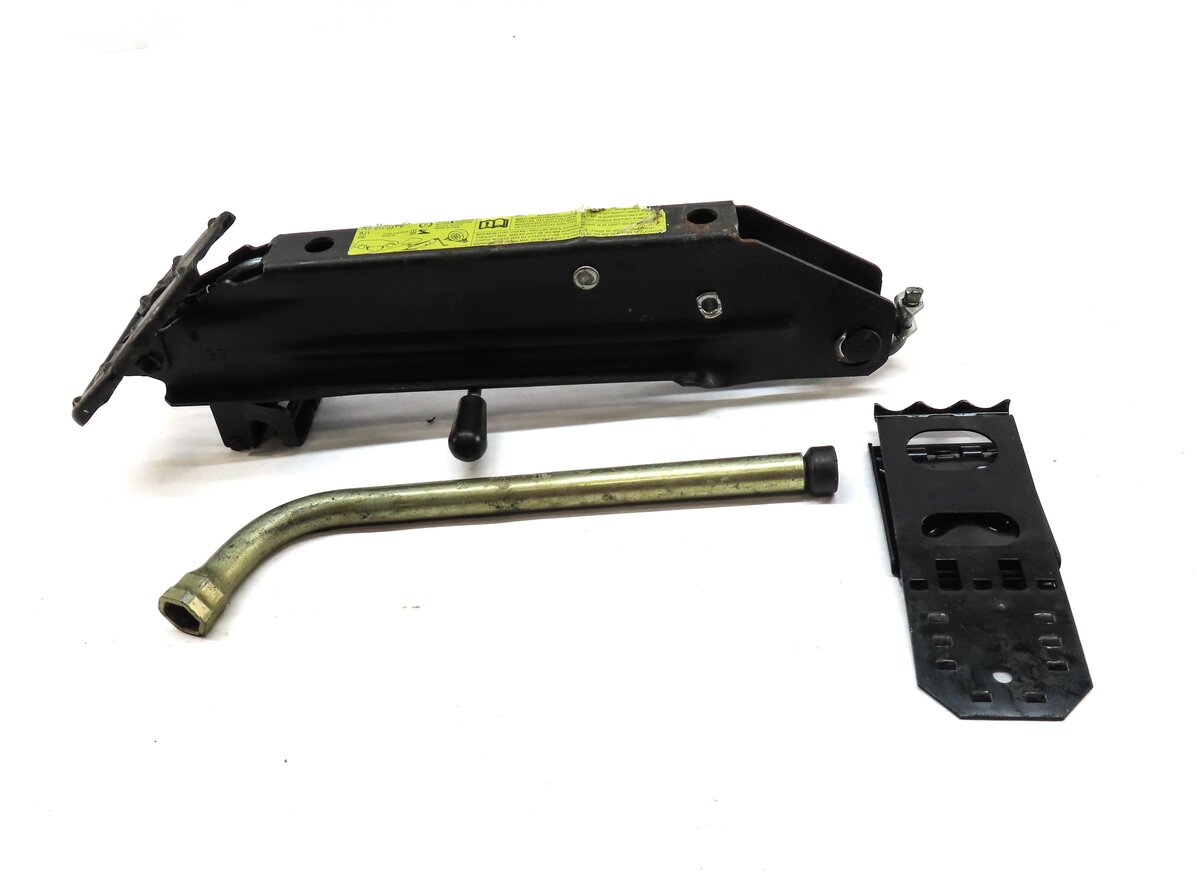 Thumbnail 2: 2003-2010 PORSCHE CAYENNE (955 957) SPARE TIRE JACK LUG WRENCH TOOL KIT SET