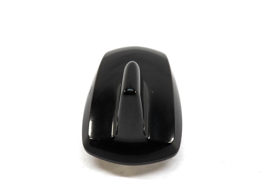 Thumbnail 4: 2014 MERCEDES CLA250 (C117) RADIO STEREO PHONE GPS ANTENNA w/ COVER TRIM (BLACK)