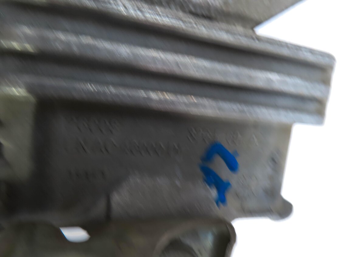 Thumbnail 7: 2014 MERCEDES CLA250 (C117) 2.0L M270 TURBO ENGINE TRANSMISSION MOUNT BRACKET