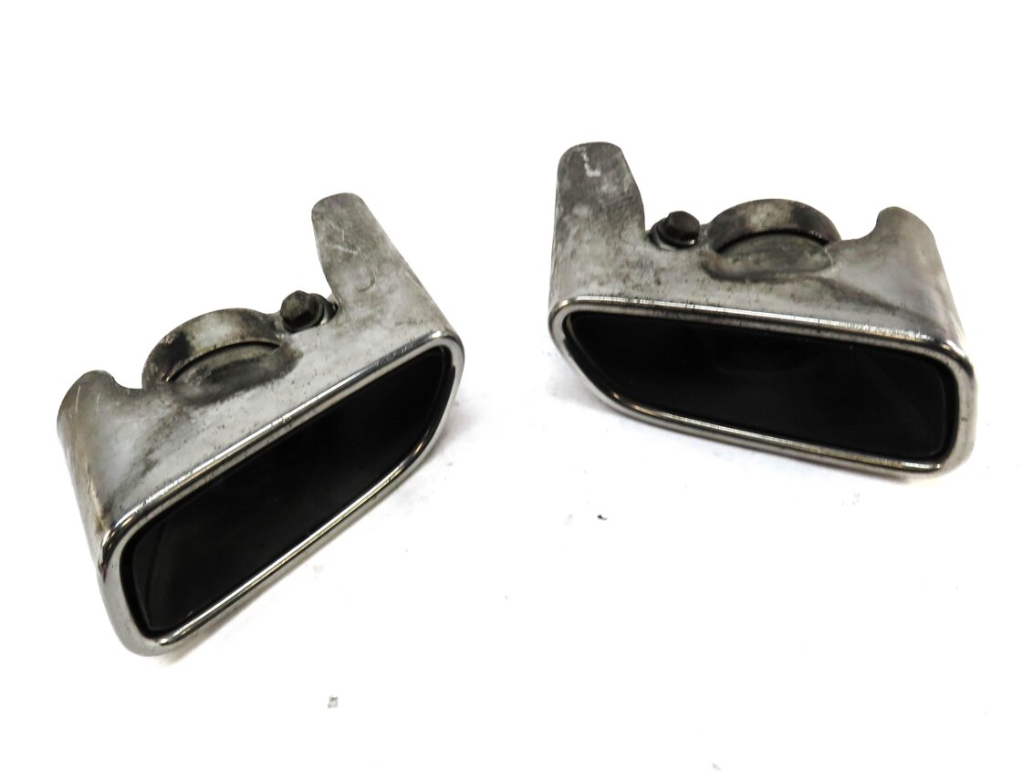 Thumbnail 2: 2014-2019 MERCEDEES CLA250 (C117 W117) LEFT & RIGHT EXHAUST TIP SET