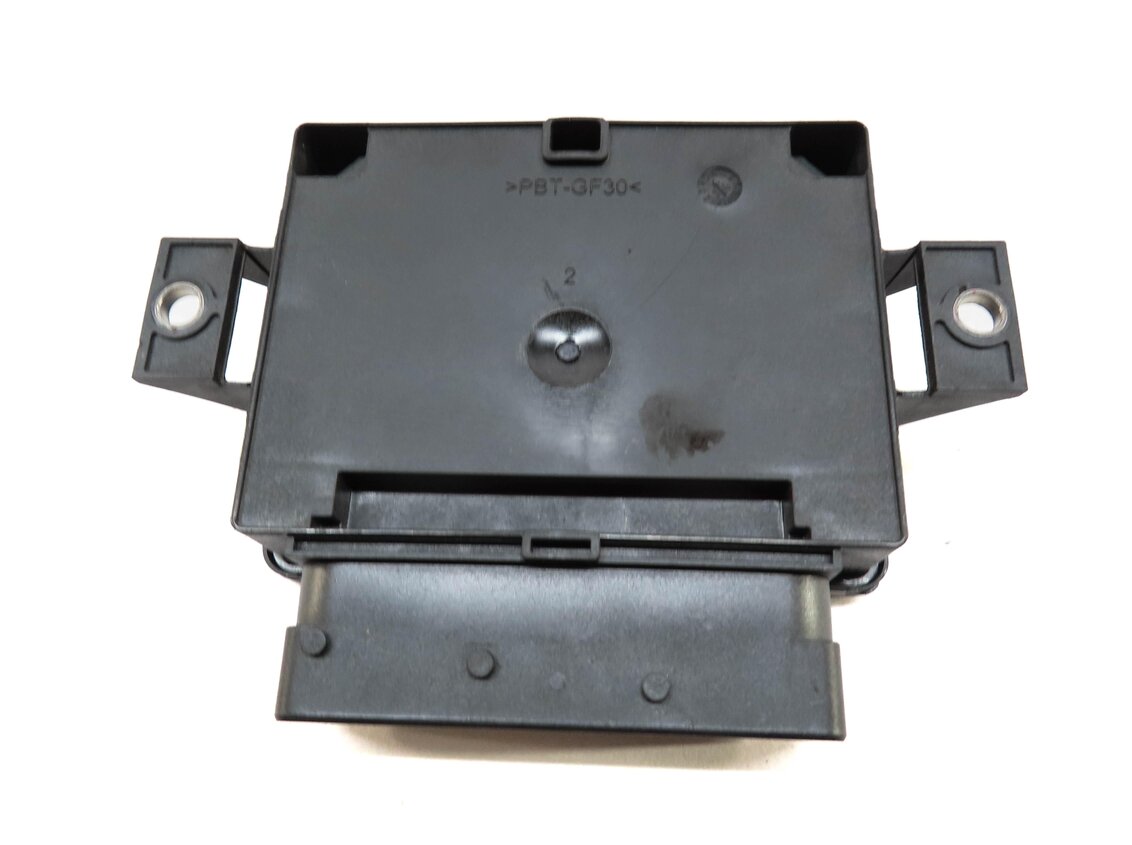Thumbnail 3: 14-19 MERCEDES B250 CLA250 GL350 GL450 GL550 ML350 ML550 - PARKING BRAKE MODULE