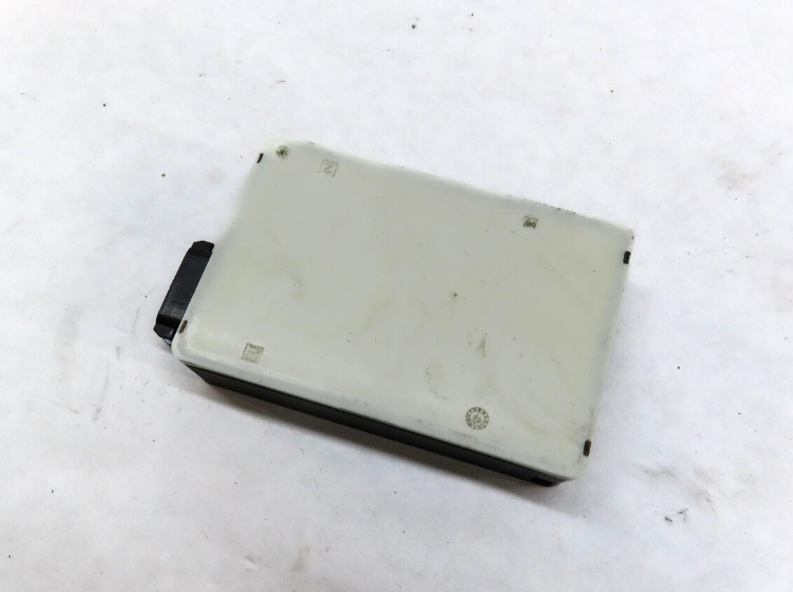 Thumbnail 2: 2014-2016 MERCEDES CLA250 CLA45 (C117 W117) REAR BLIND SPOT RADAR SENSOR MODULE
