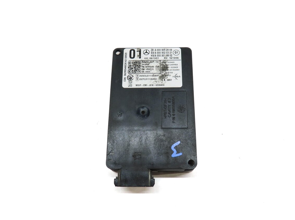2014-2016 MERCEDES CLA250 CLA45 (C117 W117) REAR BLIND SPOT RADAR SENSOR MODULE