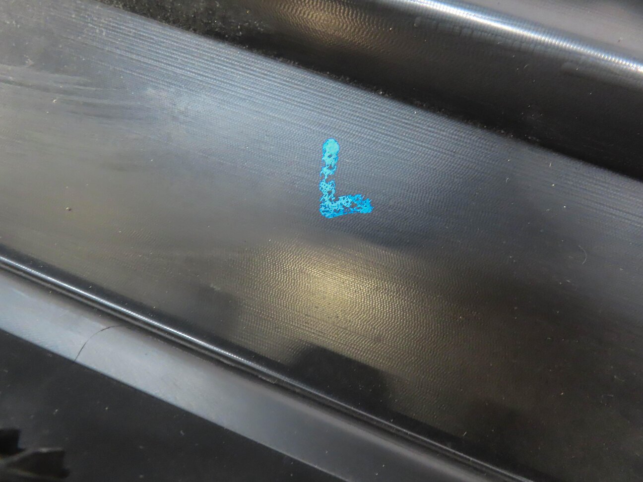 Thumbnail 5: 2012 MERCEDES ML350 (W166) LEFT DRIVER SIDE STEP RUNNING BOARD TRIM