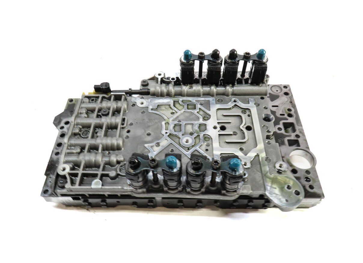 Thumbnail 3: 12-13 MERCEDES ML350 R350 (W166 R251) 722.9 A/T TRANSMISSION VALVE BODY BLOCK