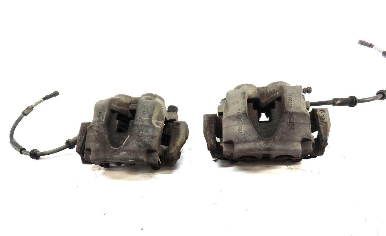 Thumbnail 2: 2012-2019 MERCEDES GL350 GL450 GLS350 ML350 (W166 X166) FRONT BRAKE CALIPER SET