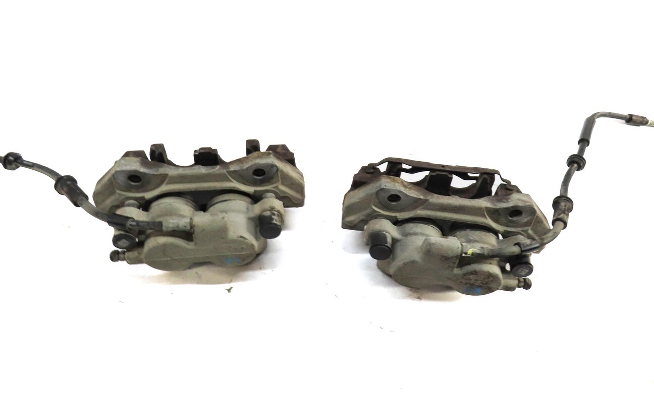 Thumbnail 4: 2012-2019 MERCEDES GL350 GL450 GLS350 ML350 (W166 X166) FRONT BRAKE CALIPER SET