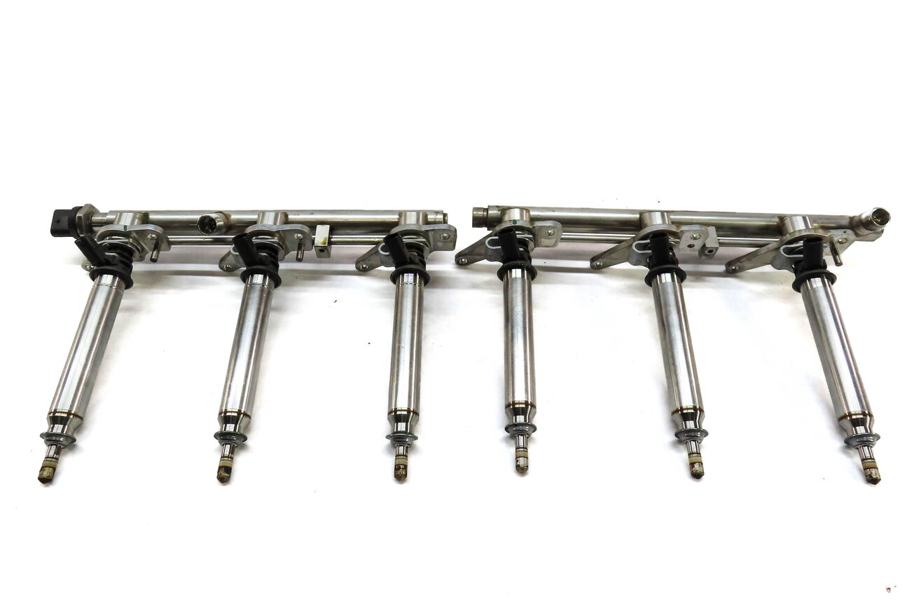 Thumbnail 5: 2012 MERCEDES ML350 (W166) 3.5L M276 ENGINE FUEL RAIL SET w/ INJECTORS
