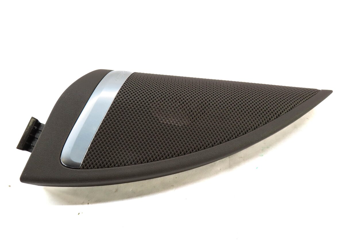Thumbnail 3: 2012 MERCEDES ML350 (W166) FRONT LEFT DRIVER DOOR SPEAKER GRILLE TRIM (BROWN)