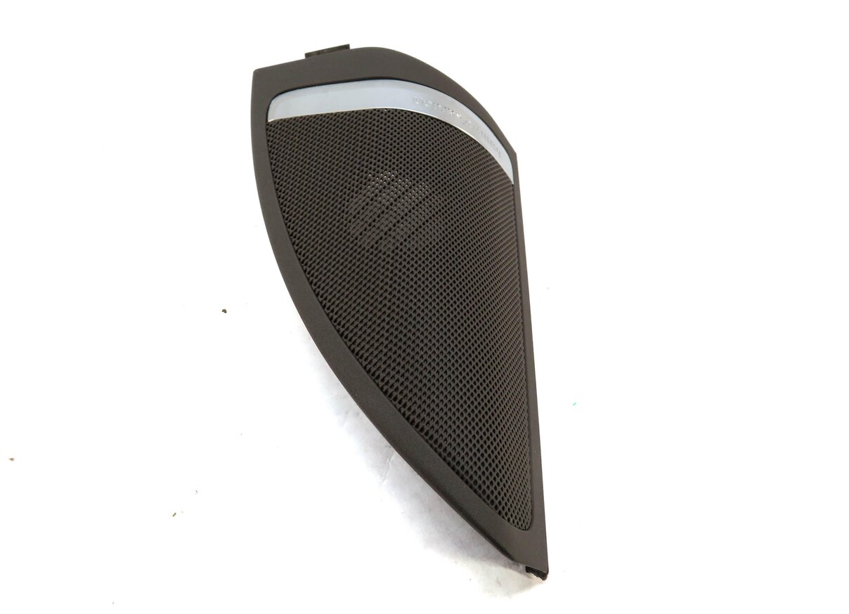 Thumbnail 4: 2012 MERCEDES ML350 (W166) FRONT LEFT DRIVER DOOR SPEAKER GRILLE TRIM (BROWN)