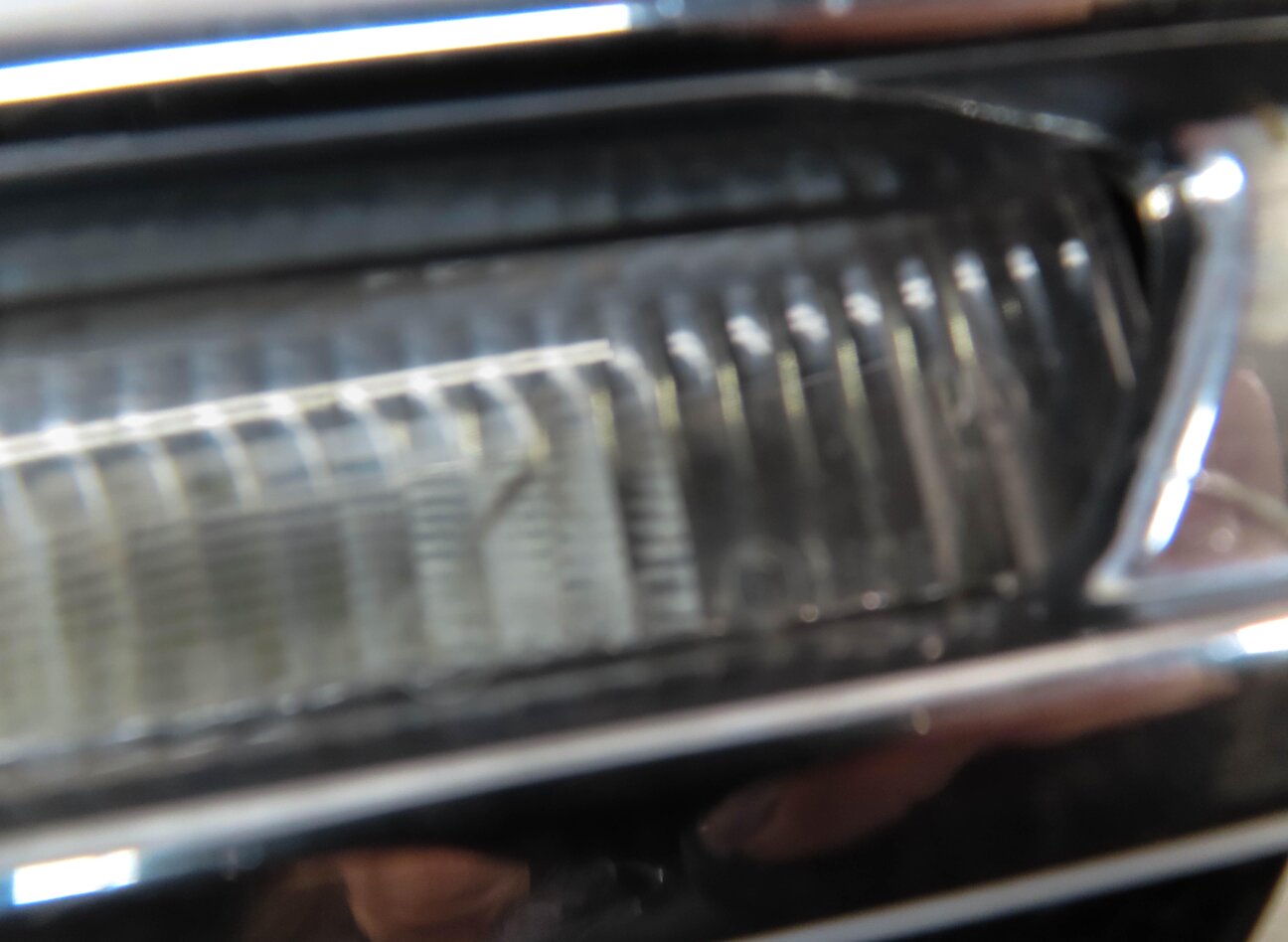 Thumbnail 7: 2012 MERCEDES ML350 ML550 (W166) FRONT RIGHT PASSENGER DRL FOGLIGHT LIGHT LAMP