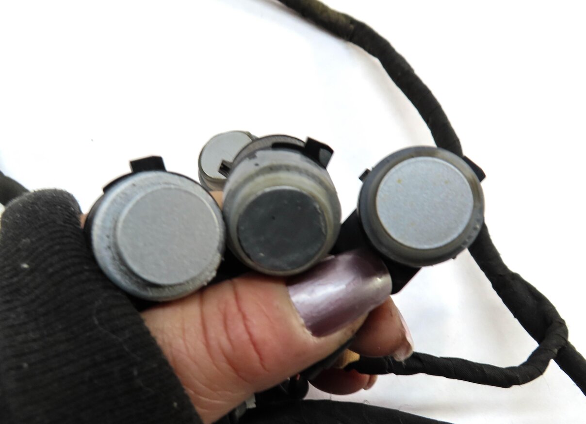 Thumbnail 4: 2012 MERCEDES ML350 (W166) REAR PDC PARK DISTANCE SENSOR SET & HARNESS (SILVER)