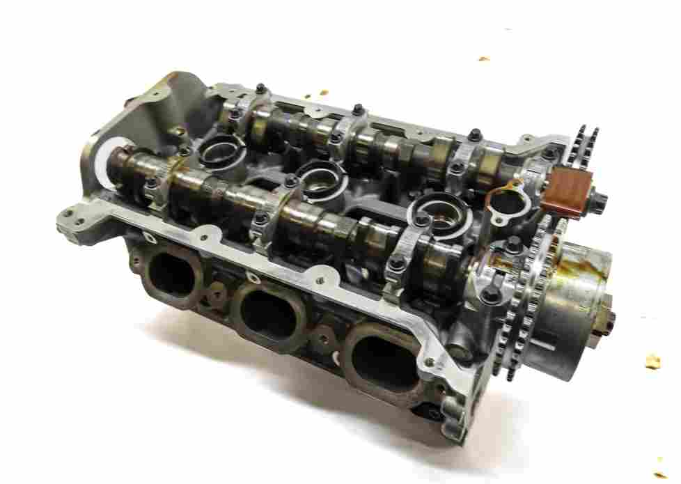 2011-2016 PORSCHE PANAMERA (970 G1) 3.6L M46 ENGINE - LEFT CYLINDER HEAD