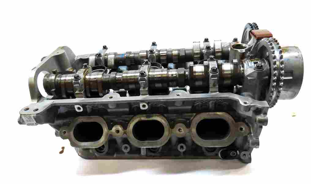Thumbnail 3: 2011-2016 PORSCHE PANAMERA (970 G1) 3.6L M46 ENGINE - LEFT CYLINDER HEAD