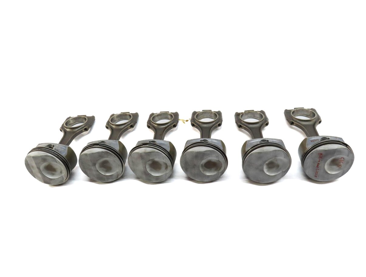 Thumbnail 2: 08-12 PORSCHE CAYENNE PANAMERA (958 970) 3.6L M46 / 4.8L M48 ENGINE PISTON SET