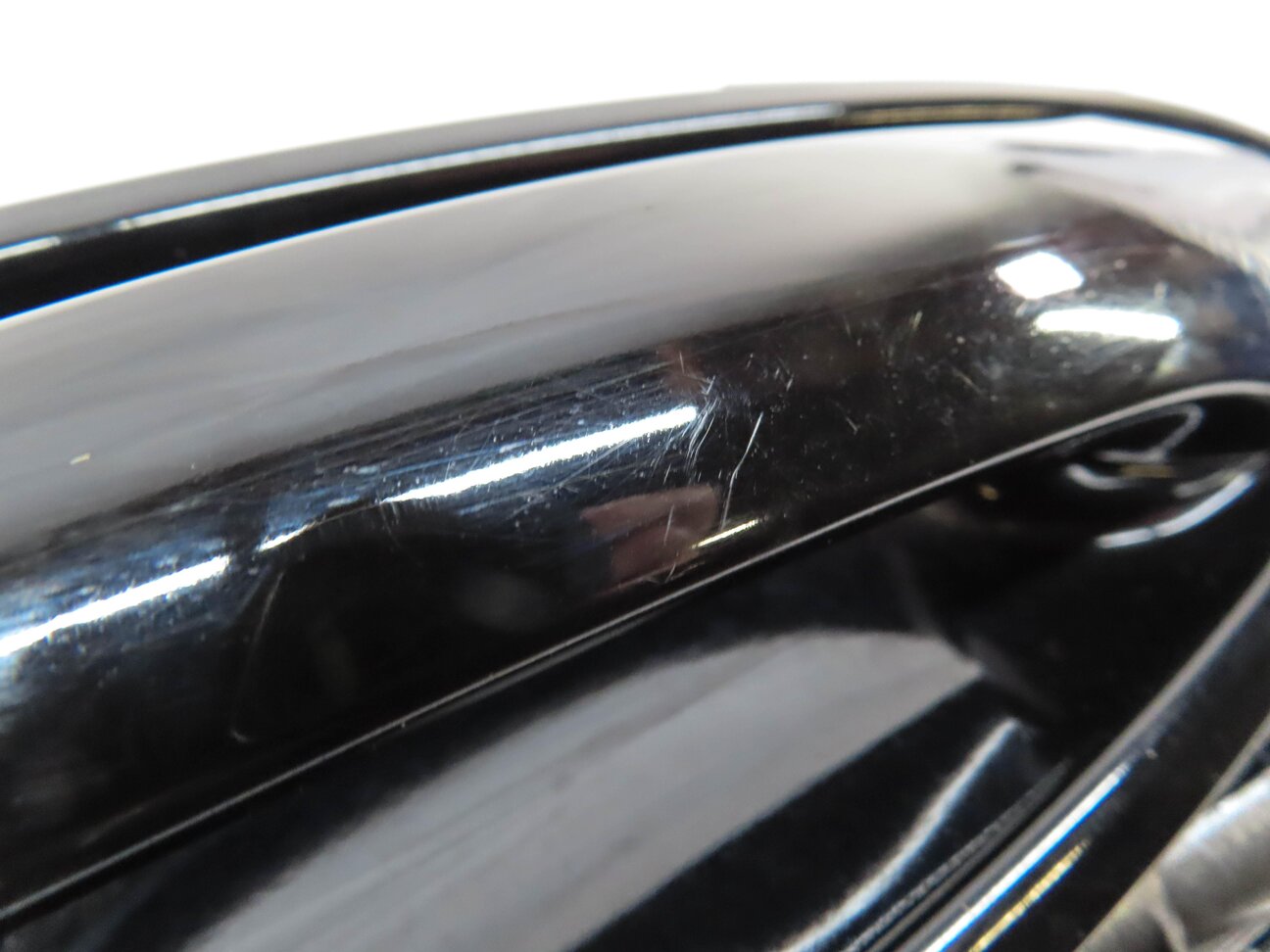 Thumbnail 5: 2010-2016 PORSCHE PANAMERA (970 G1) LEFT REAR EXTERIOR DOOR HANDLE (BLACK)