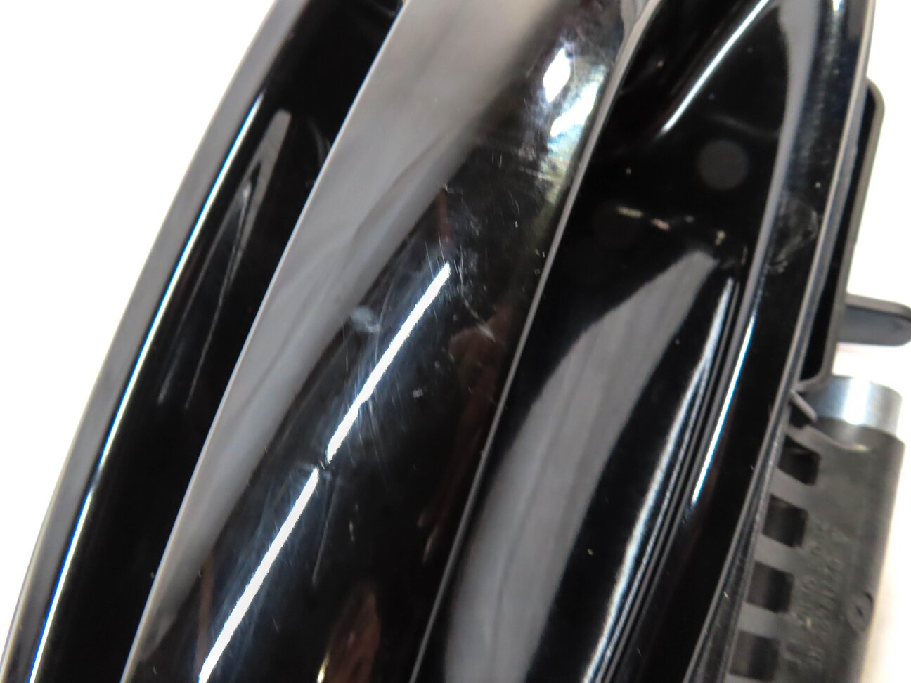 Thumbnail 6: 2010-2016 PORSCHE PANAMERA (970 G1) RIGHT FRONT EXTERIOR DOOR HANDLE (BLACK)