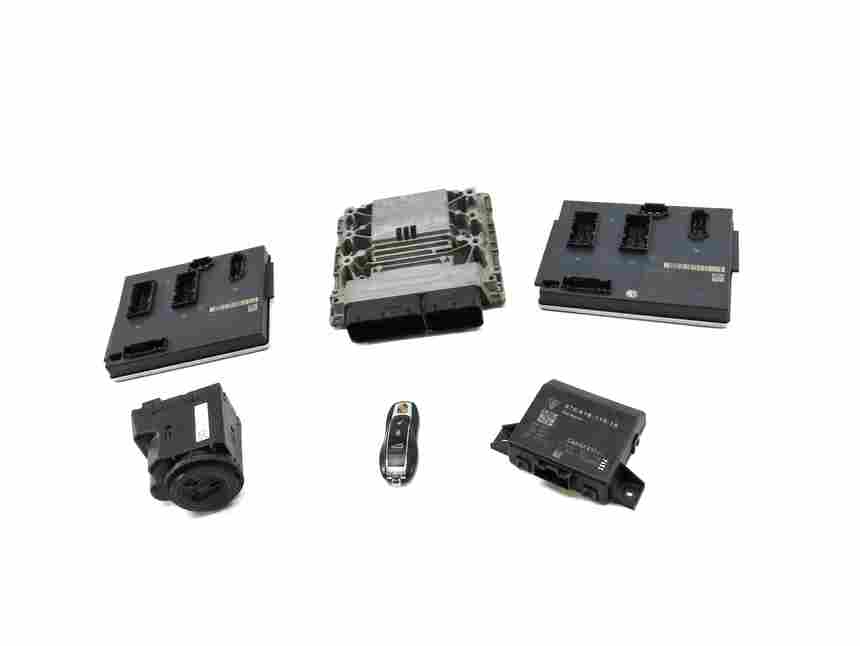 Thumbnail 2: 12 PORSCHE PANAMERA (970 G1) 3.6L M46 ENGINE ECM ECU IMMOBILIZER MODULE KEY SET