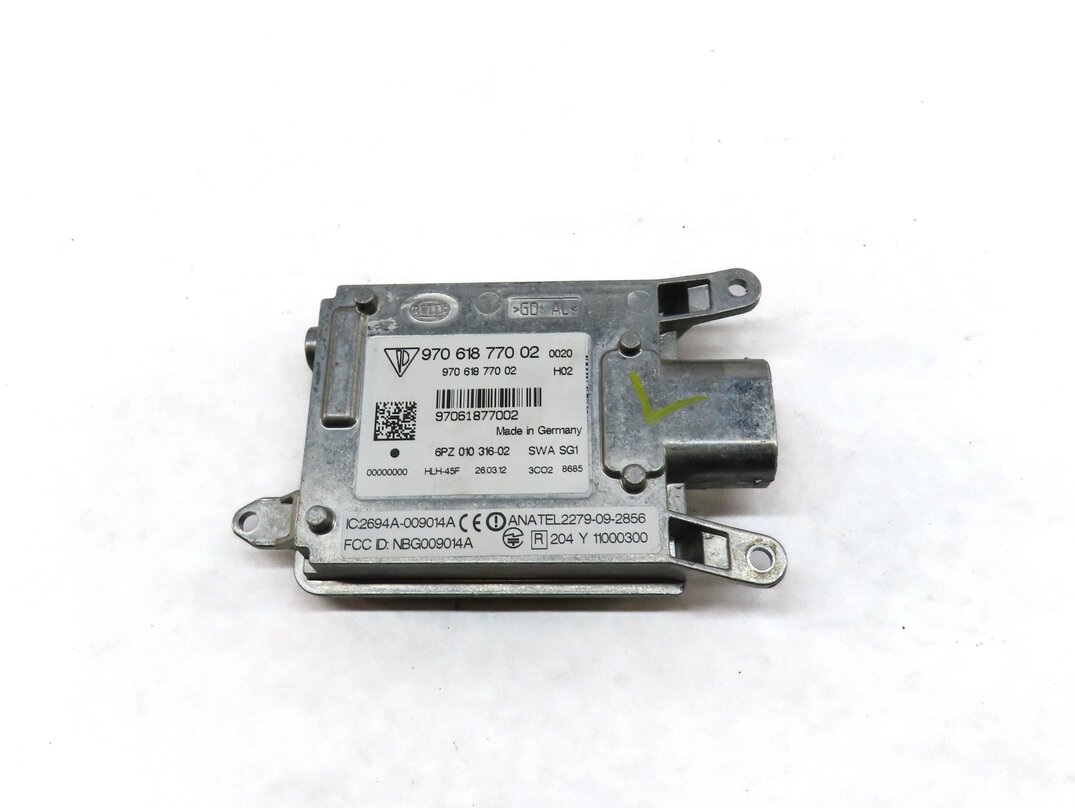 Thumbnail 4: 2012 PORSCHE PANAMERA (970 G1) REAR LEFT BLIND SPOT ALERT RADAR SENSOR MODULE